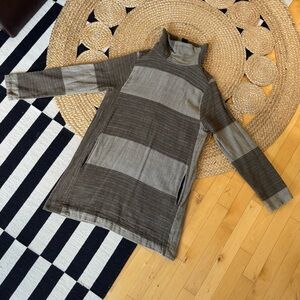 Ace & Jig Brown and Green Tunic with Color-Block Design